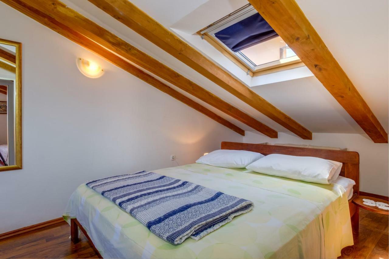 Apartman Natasa Mali Lošinj Exterior foto